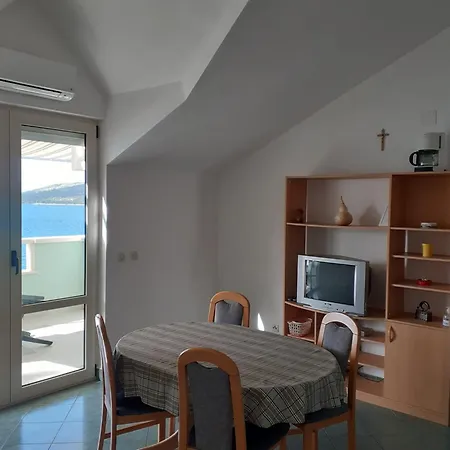 Beachfront Dida - Apartman