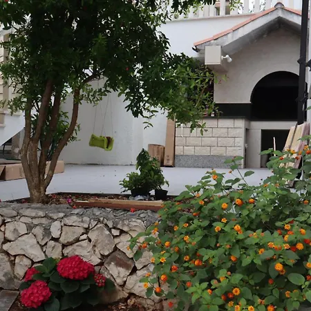 Beachfront Dida - Apartman Seget Vranjica