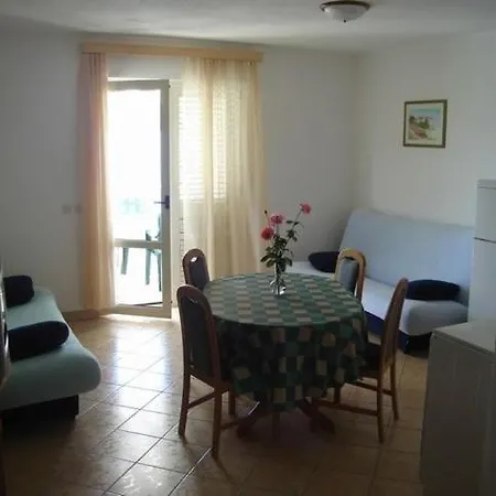 Beachfront Dida -