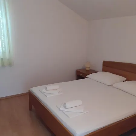 Beachfront Dida -