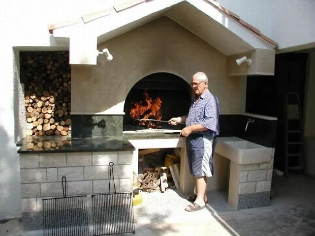 Apartman Beachfront Dida - *