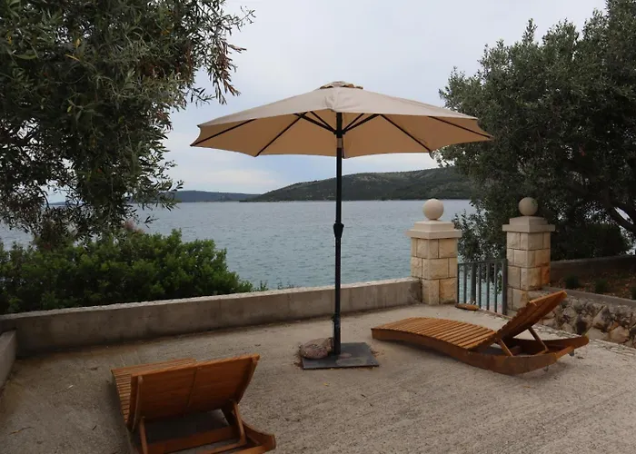 Beachfront Dida - Apartman