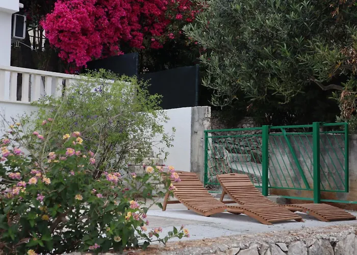 Beachfront Dida - * Seget Vranjica