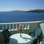 Beachfront Dida - Apartment *