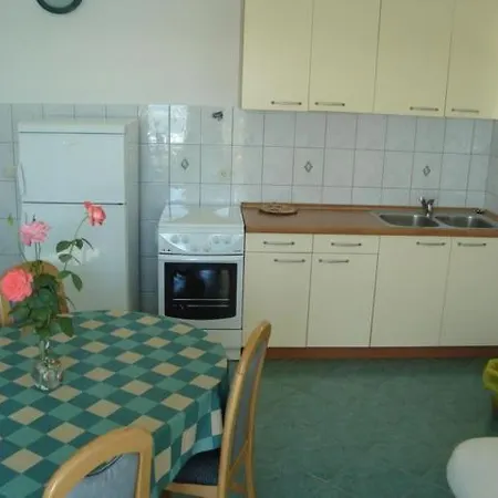 Beachfront Dida - Apartment